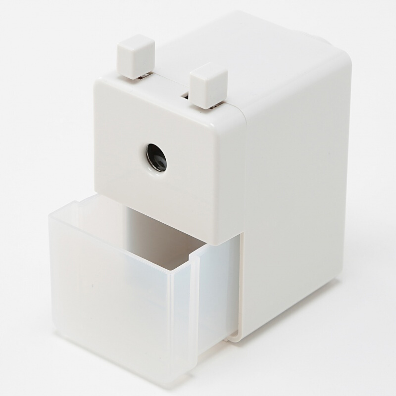 無印良品 MUJI  手動卷筆刀_http://bzsa.cn/img/images/C201903/1552373971348.jpg