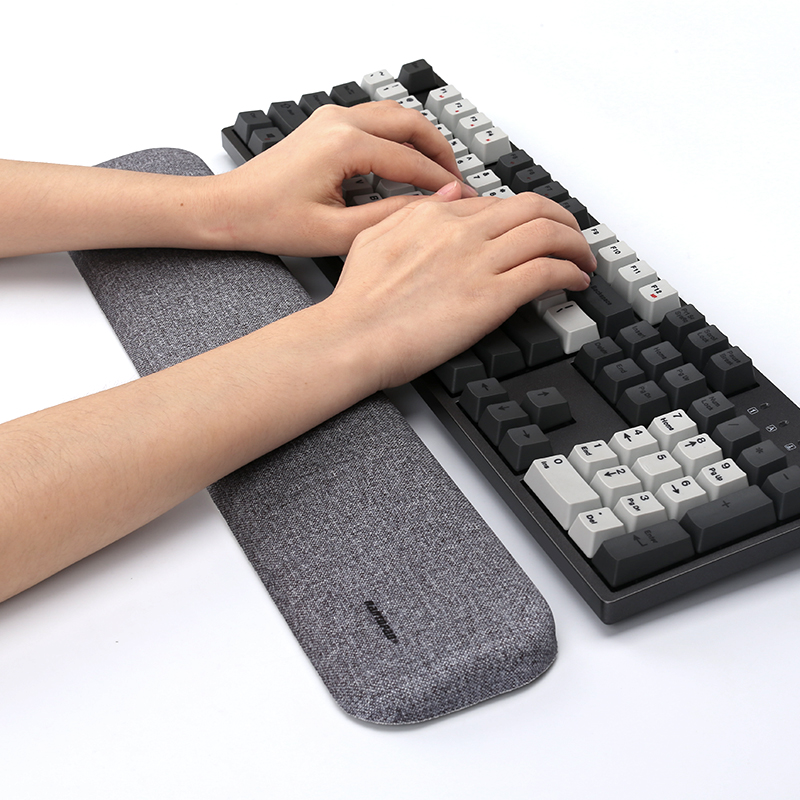 鐳拓（ Rantopad ）TOTO PRO記憶棉鍵盤托 護(hù)腕托 鎖邊手托(銀河灰)_http://bzsa.cn/img/images/C202007/1593748381064.jpg
