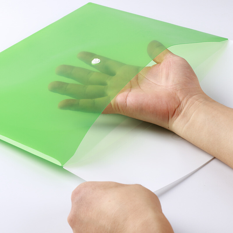 齊心（COMIX） A1827 A4 橫式 雙袋按扣袋 水果色 顏色隨機(jī)_http://bzsa.cn/img/sp/124/f46b2b74-99fe-4f50-9fec-e3e1da55f176.jpg