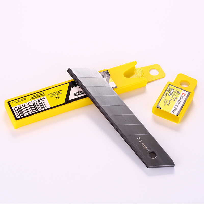 齊心（COMIX） B2851 9mm優(yōu)質(zhì)SK5精鋼美工刀小號(hào)刀片10片裝_http://bzsa.cn/img/sp/142/51a21c1e-9811-4412-9d67-5c19c922654a.jpg