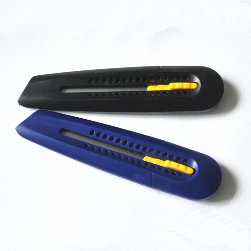 馬培德（（Maped） ） 018035 美工刀_http://bzsa.cn/img/sp/142/6fe1212b-0ac5-49e3-bf2c-639e22f3ae56.jpg