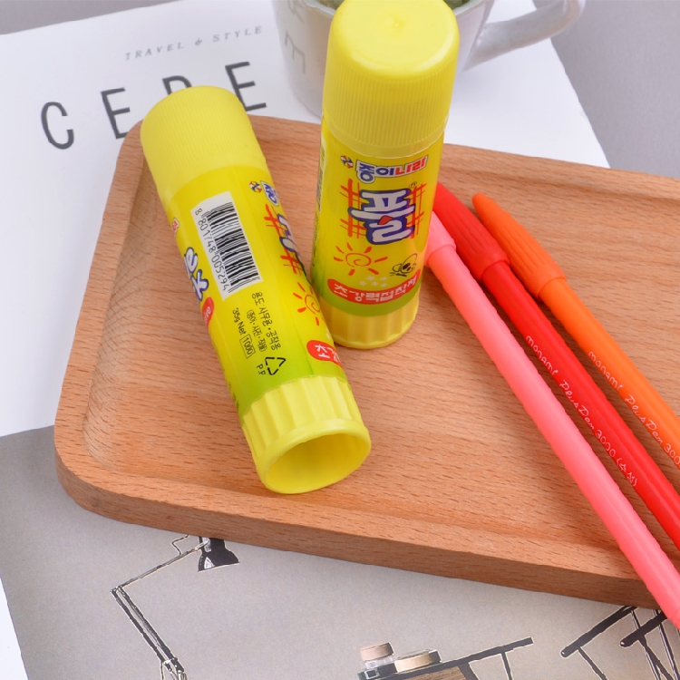 南韓（（Glue Stick）） 35G 高粘度固體膠/膠棒_http://bzsa.cn/img/sp/150/466bf3a5-32a6-497f-bbad-eea773e987bf.jpg