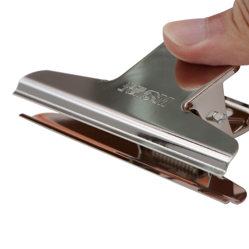 晨光（M&G） ABS92638 2#山形金屬不銹鋼票據(jù)夾 102mm（ABS92638/3只袋 ）_http://bzsa.cn/img/sp/194/7b506ff1-be04-47b1-82b3-6cfe0ca499ec.jpg