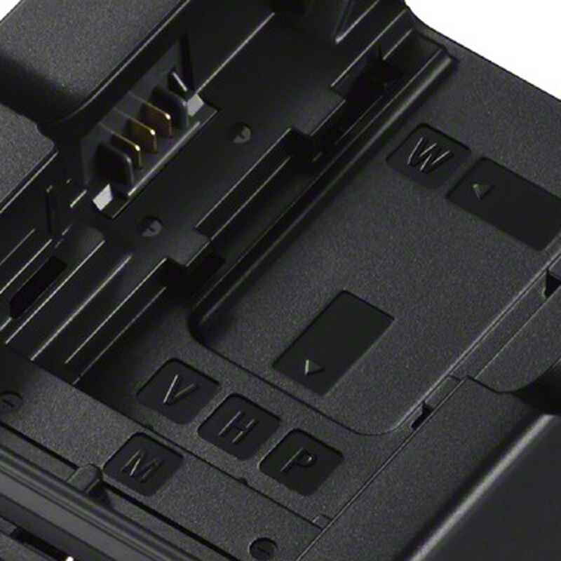 索尼（SONY） BC-QM1 充電器（兼容FH50/FV50/FV70/FV100/FW50/FM500H電池）_http://bzsa.cn/img/sp/318/6dc639fe-ec97-4538-a7b9-20988ec5b480.jpg