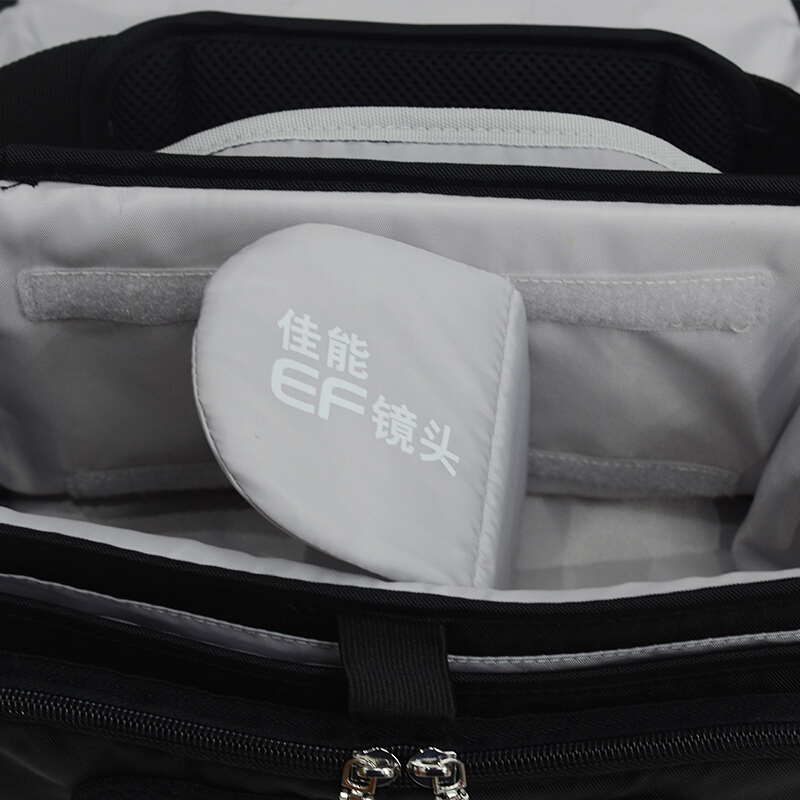 佳能（Canon） 5D4 6D 77D 80D 單反相機(jī)包 原裝攝影包 微單數(shù)碼單肩包 佳能黑色單肩包_http://bzsa.cn/img/sp/319/fb077fbd-ede2-49de-ac99-d502bc8815bf.jpg