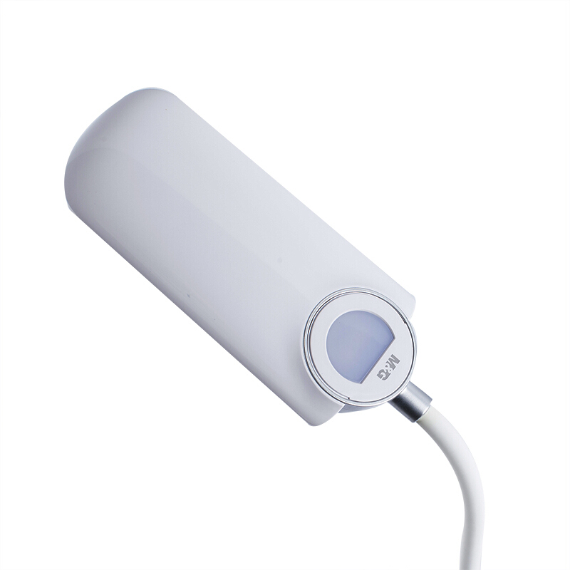 晨光（M&G） AEA98533 LED旋轉(zhuǎn)夾子護(hù)眼臺(tái)燈_http://bzsa.cn/img/sp/418/5fac1d04-a4ed-426a-9ead-626445467b9a.jpg