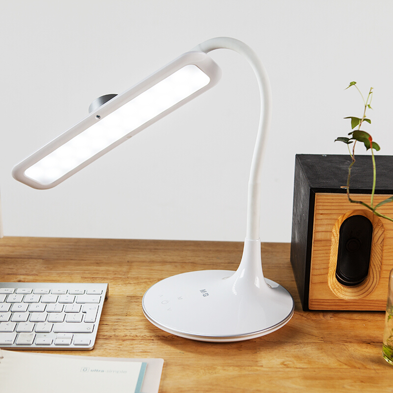 晨光（M&G） AEA98534 LED旋轉(zhuǎn)雙模式護(hù)眼臺燈_http://bzsa.cn/img/sp/418/b37ba772-2c4a-41a8-abd1-778f0e1b3bac.jpg