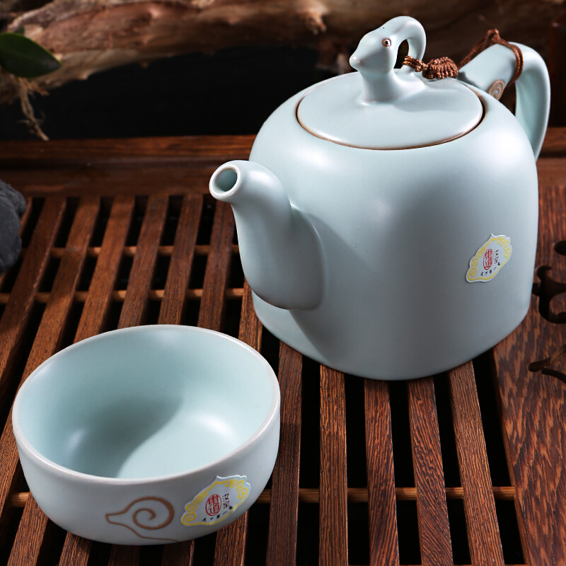 東道汝窯 功夫茶具套裝 吉羊如意茶組/限量版（天青色）_http://bzsa.cn/img/sp/437/701b7b77-63a2-43e8-8a61-990470a8f007.jpg
