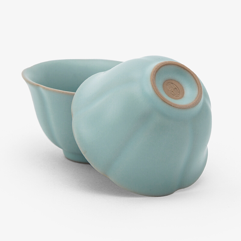 東道汝窯 功夫茶具套裝禮盒 中葵茶壺半組（天青色）_http://bzsa.cn/img/sp/437/ace1f533-4651-4dfc-8704-c6638ea5690b.jpg