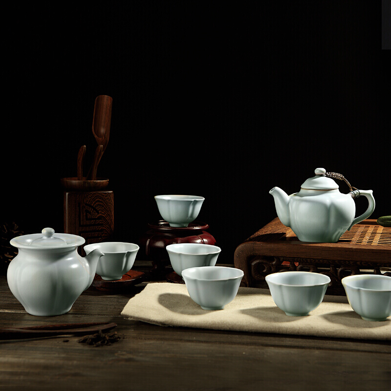 東道汝窯 功夫茶具套裝禮盒 中葵茶壺半組（天青色）_http://bzsa.cn/img/sp/437/bdc5d84f-4866-4f35-878c-29a9224adaa6.jpg