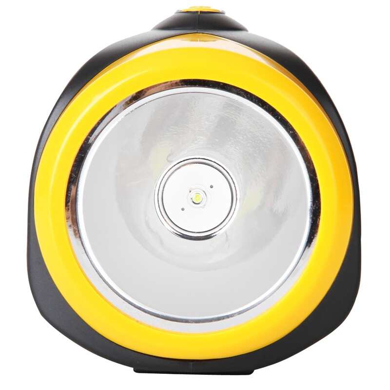 得力（deli） 3667 探照燈(黑色)(個(gè))20*10.5*9.8cm 1000mAh_http://bzsa.cn/img/sp/768/694a8e2f-f357-4ec8-bb05-cd6131d87525.jpg
