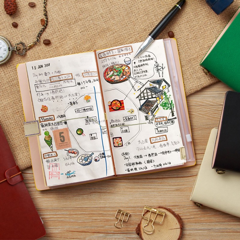 九千年 A6隨身軟皮本子 淺藍(lán)色 QX-01A6_http://bzsa.cn/newimg/C202311/1699424692774.jpg